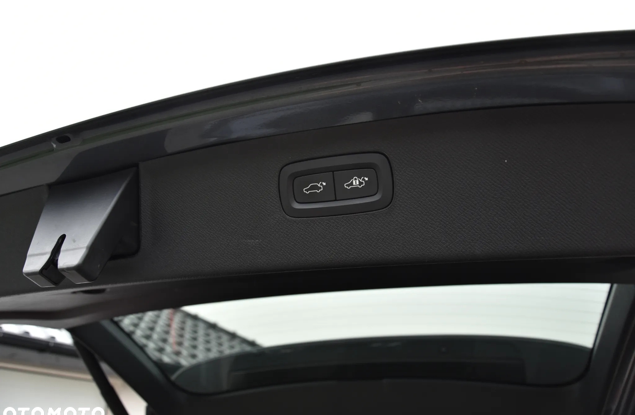 Volvo XC 90 cena 139900 przebieg: 60000, rok produkcji 2018 z Działoszyn małe 466